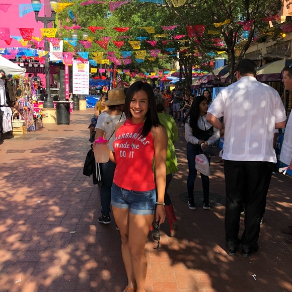 Meet the Posher, Tamara - Picture 5 of 14